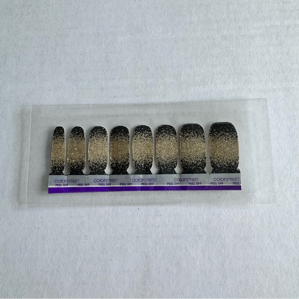 *Retired* Color Street: Ring It In | Black Gold Glitter Gradient Party Sparkle - Picture 3 of 14